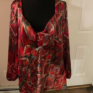 Women’s Top Red & Gray low cut